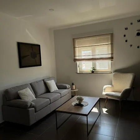 Dokic 3 Apartment